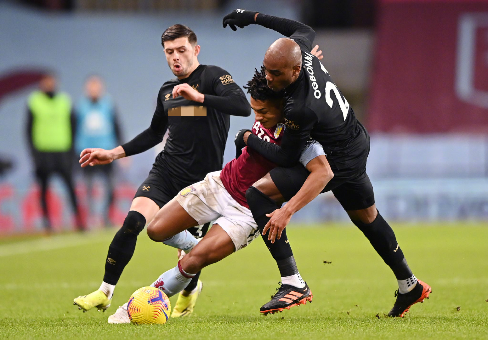 尽管其个人 尽管其个人