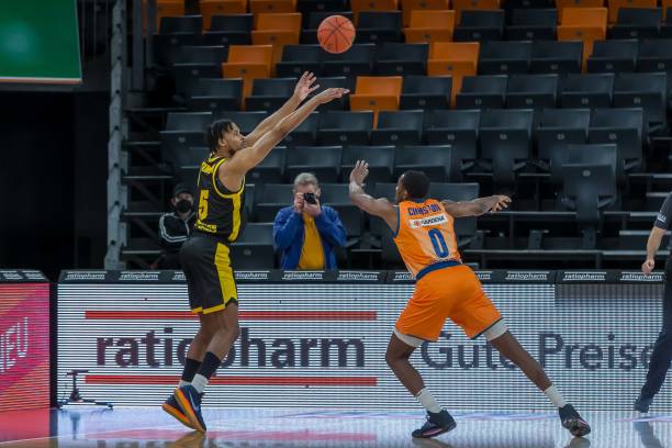 笔纯粹的引 笔纯粹的引